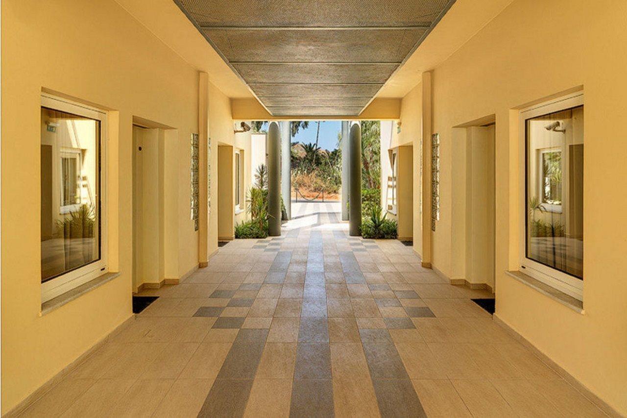 Forum Suites Kato Daratso Exterior foto